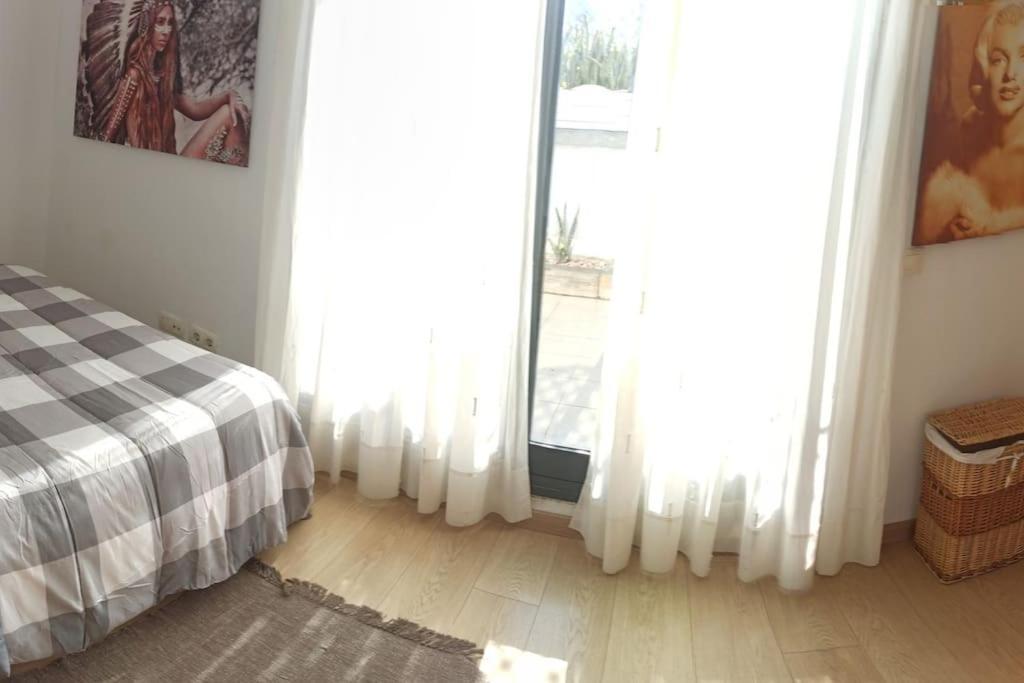 Atico En Paiporta Con 2 Grandes Terrazas Lägenhet Valencia Exteriör bild